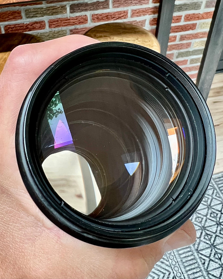 IMAGE: https://www.sephotos.net/img/s/v-10/p1806112045-6.jpg